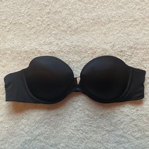 Victorias Secret Strapless bio fit bra